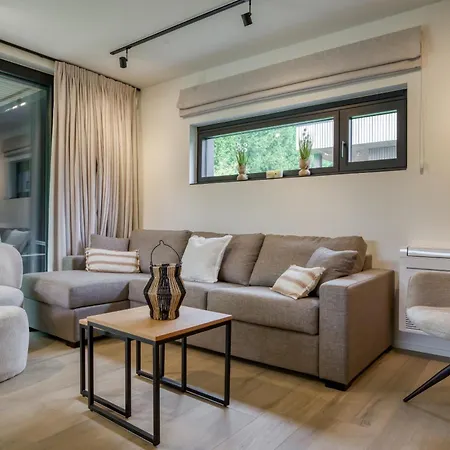 Nature Village - N°17 - 8 Personnes *