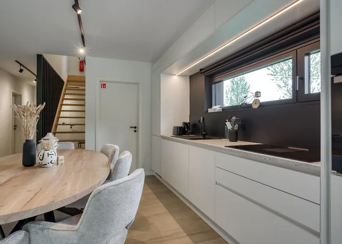 Lodge Nature Village - N°17 - 8 Personnes