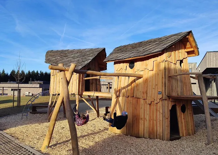 Nature Village - N°17 - 8 Personnes Avec Jacuzzi * Bullange